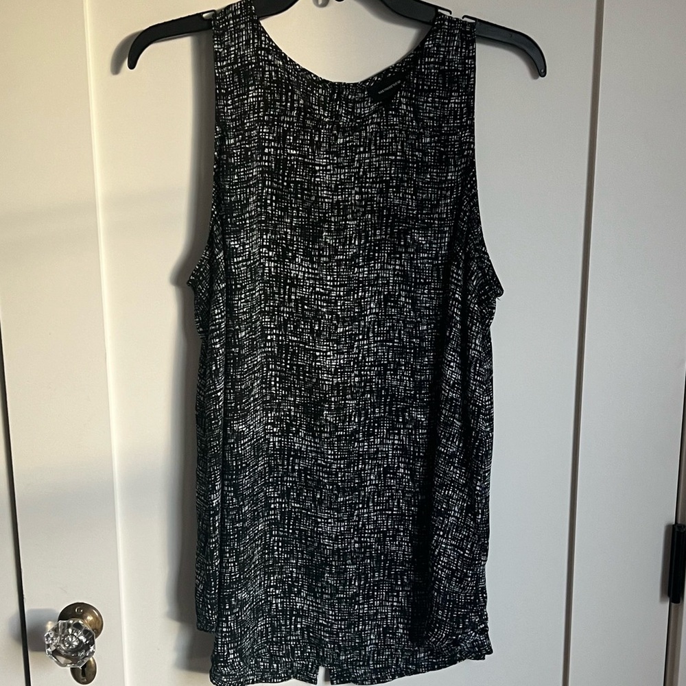 🛍️Drapey Crosshatch print poly Who What Wear Tank Top Sleeveless Blouse XL